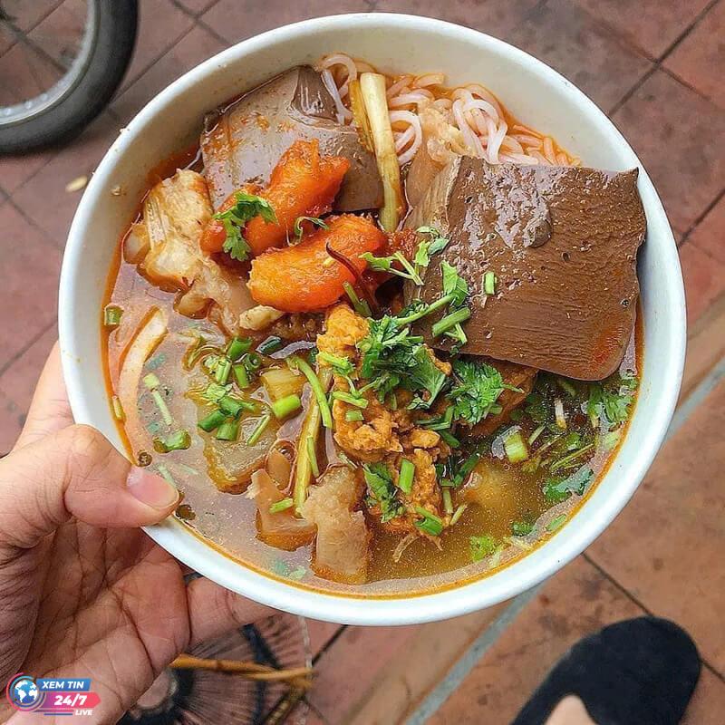 Những món ăn ngon ở Huế