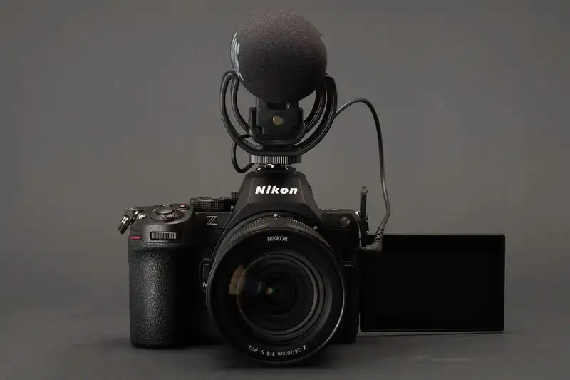 Nikon Z5 II: Chiếc máy ảnh Full-Frame đáng chú ý nhất 2025