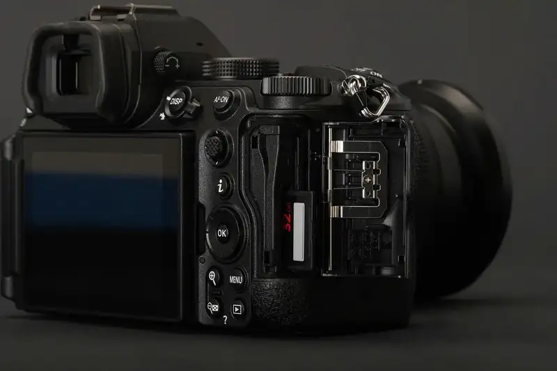 Nikon Z5 II: Chiếc máy ảnh Full-Frame đáng chú ý nhất 2025