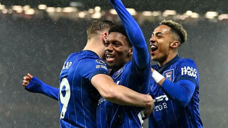 Nhận định, dự đoán trận Chelsea vs Ipswich Town 20h00 ngày 13/4 vòng 32