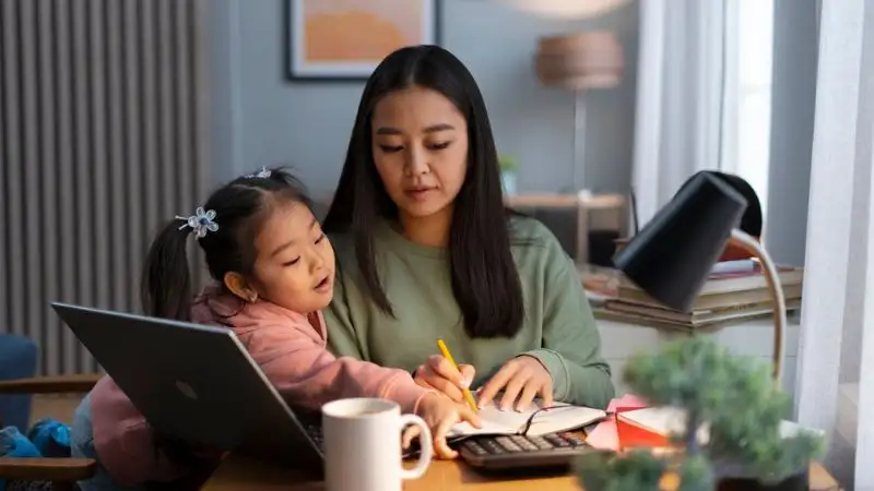 Làm thế nào cha mẹ có thể tránh được bệnh thành tích