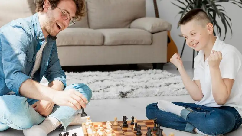 5 Cách cai nghiện điện thoại cho trẻ mà không gây tranh cãi