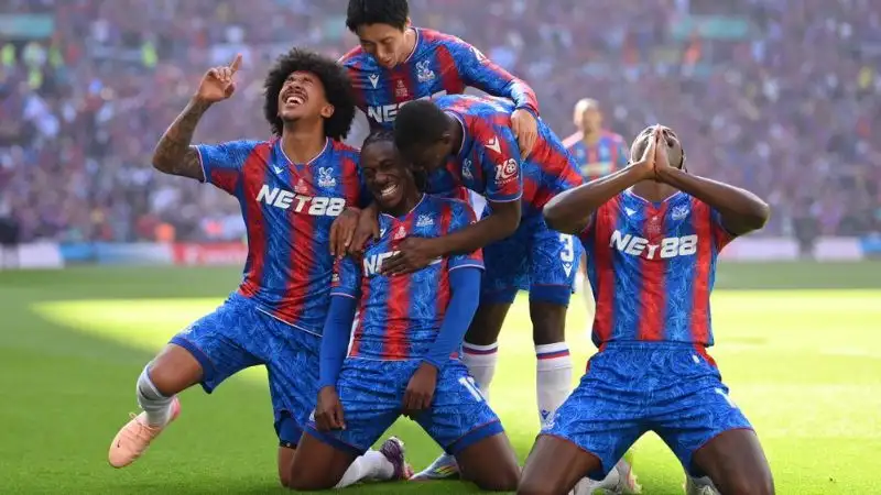 Nhận định trận Crystal Palace vs Wolves, 02H00 ngày 21/05