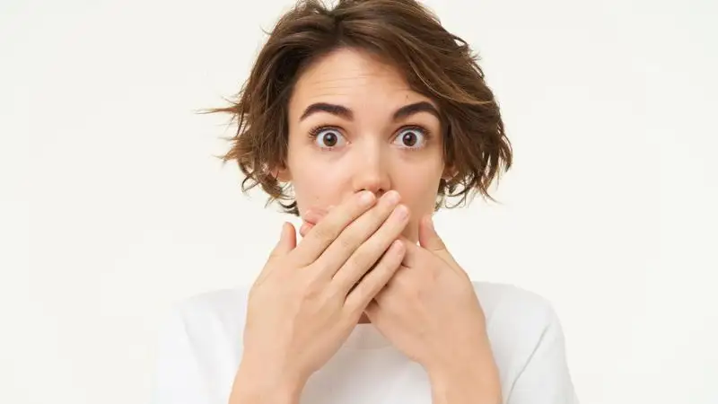 6 cách đối phó việc lạm dụng đối xử im lặng độc hại (Silent Treatment)
