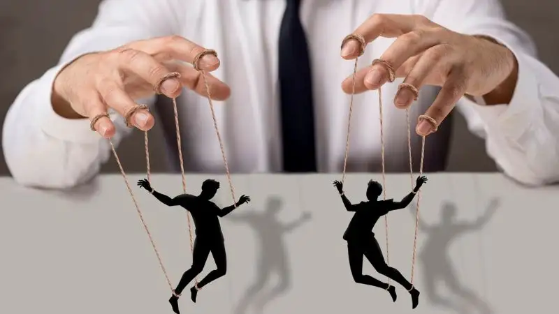 5 Cách giúp bạn tránh bị người khác thao túng tâm lý