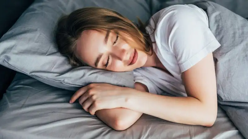 8 thói quen ngủ để nghỉ ngơi, khỏe mạnh và hiệu suất tốt hơn