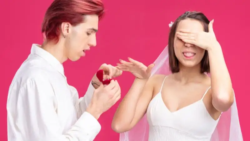 Cách tán tỉnh đúng và sai: Bí kíp thu hút và lỗi cần tránh
