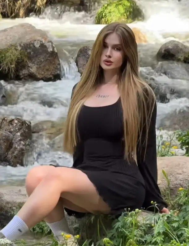 Comatozze là ai? Ngôi sao trẻ hot nhất hiện tại