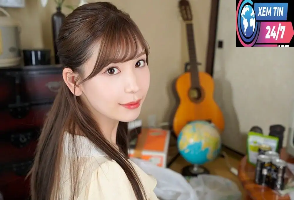 Sự thuần khiết của nữ diễn viên Akari Tsumugi
