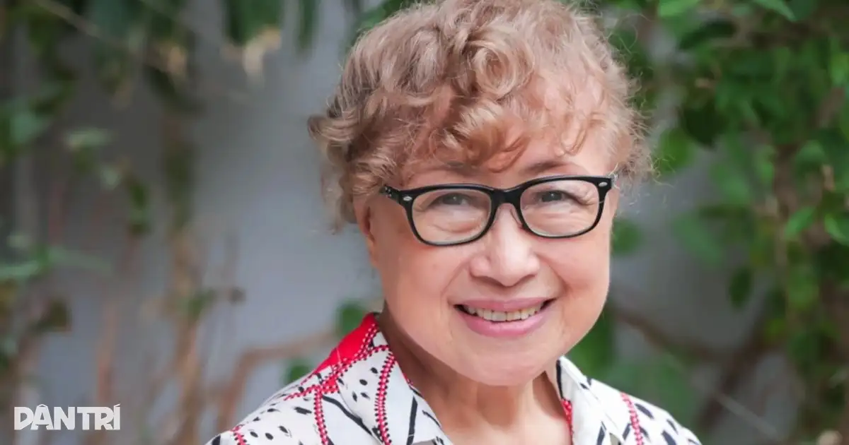 “Giọng đọc huyền thoại” Kim Tiến: U80 sống bình lặng, con chồng yêu thương